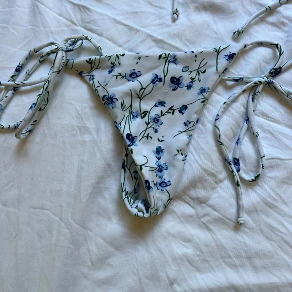 SOLD!! Sanori Swim Cheeky Bikini Set - Kaula White and Blue Flower Print, Small - Picture 5 of 11